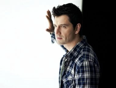 Η τρίποντη «βόμβα» του Σάκη Ρουβά από τις κερκίδες! (βίντεο)